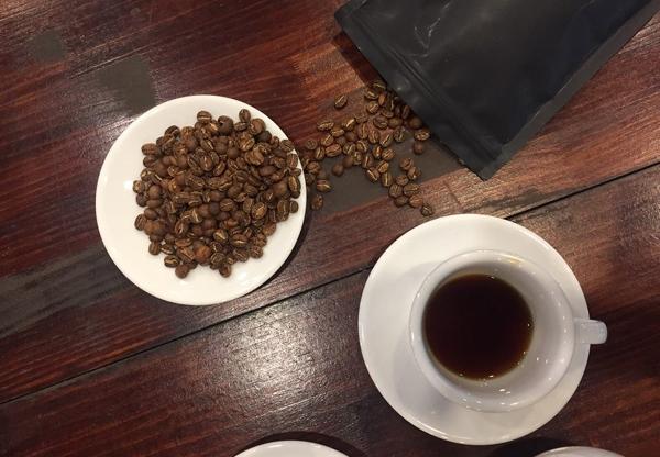 노르딕 커피는 최근 스페셜티 시장의 새로운 트렌드로, 생두를 아주 약하게 볶아 커피 고유의 맛을 살려냈다.