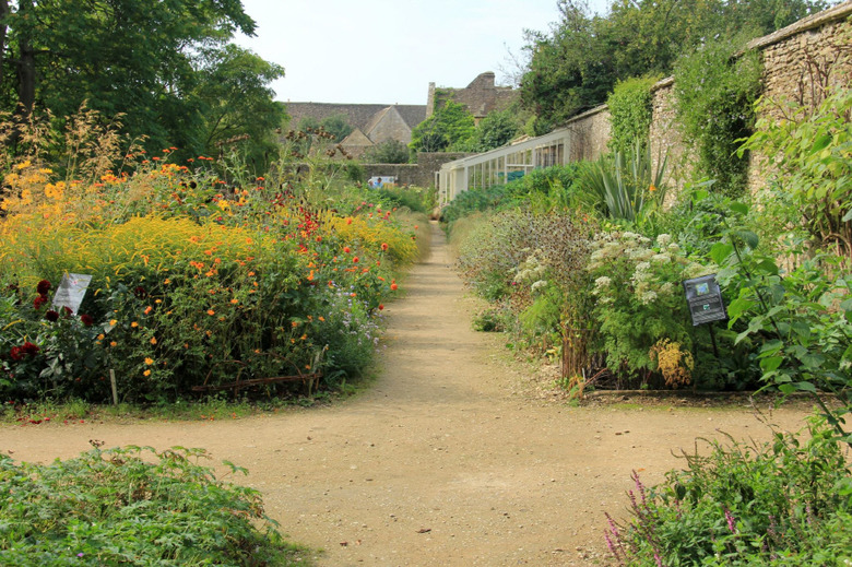 시대별로 변화한 영국 정원 알아보기