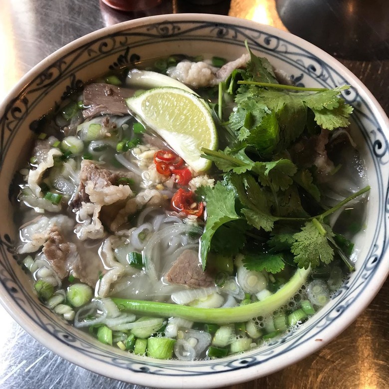 새콤 상큼한 하노이의 맛 베트남 음식