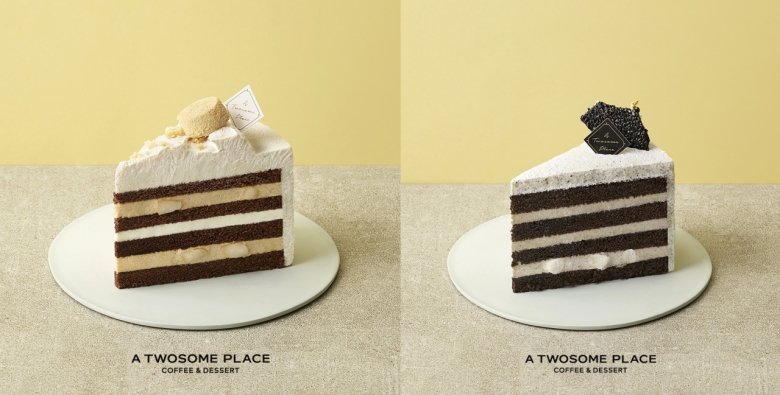 사진=인절미와 흑임자를 넣은 케이크. ‘인절미 클라우드 생크림 케이크’(좌)과 ‘흑임자 튀일 생크림 케이크’(우)