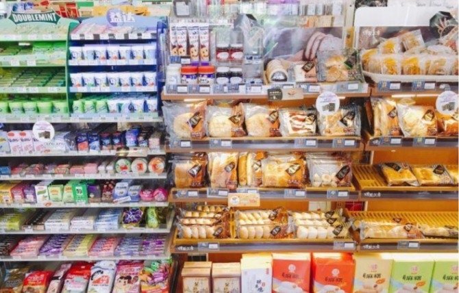 중국 편의점에서 판매되는 베이커리 제품들[aT 제공]