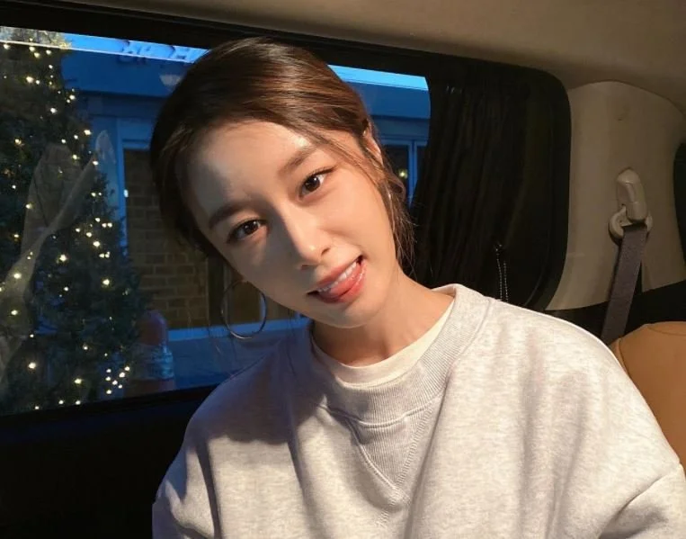 instagram@jiyeon2__