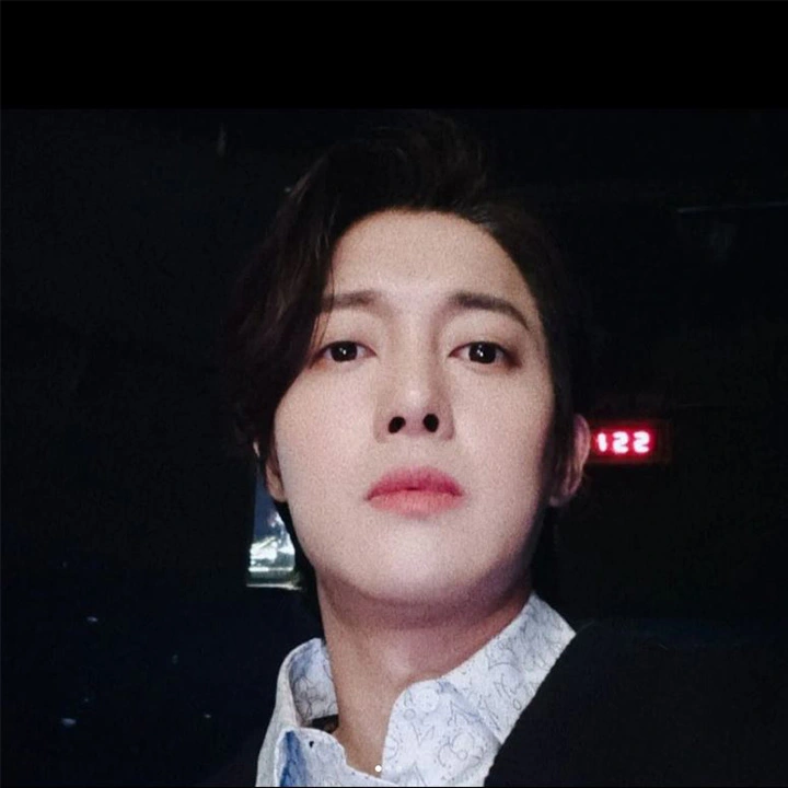 출처: instagram@hyunjoong860606