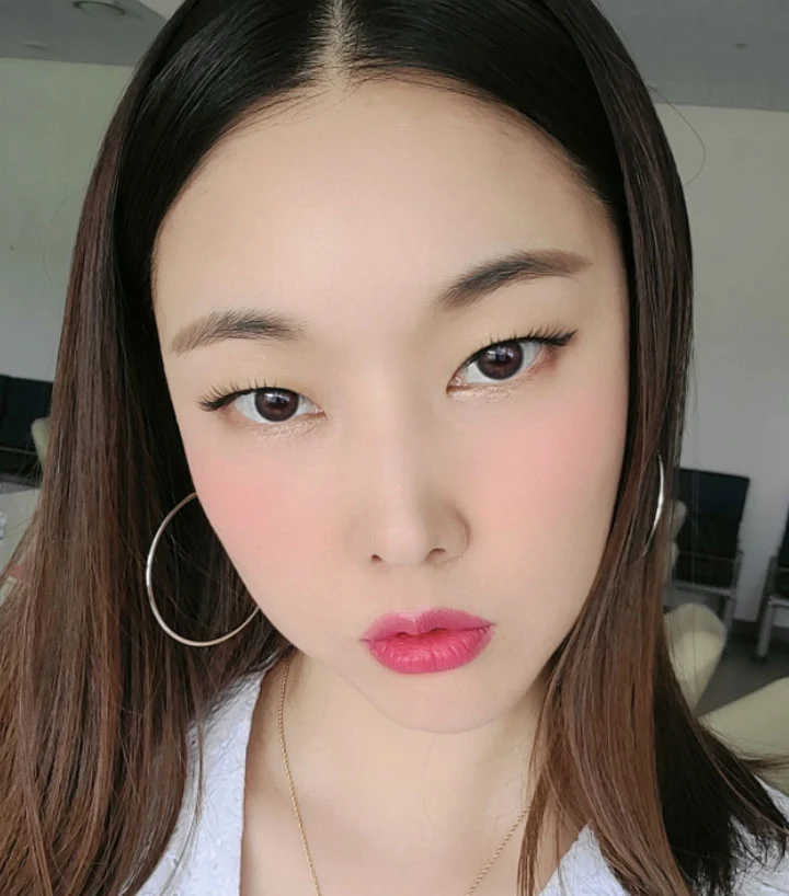 출처 : modelhanhyejin