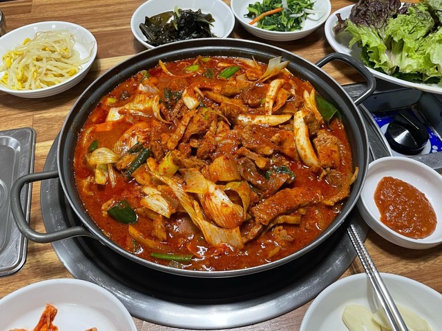시장식육식당 :: ZUM 허브