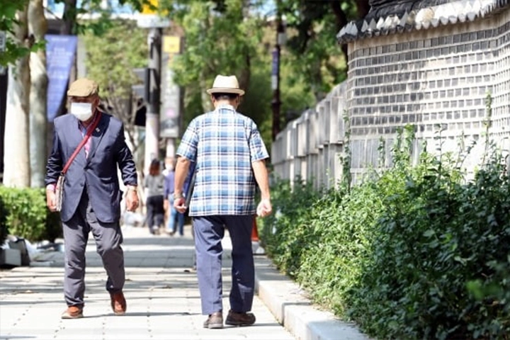 출처 : 한국경제