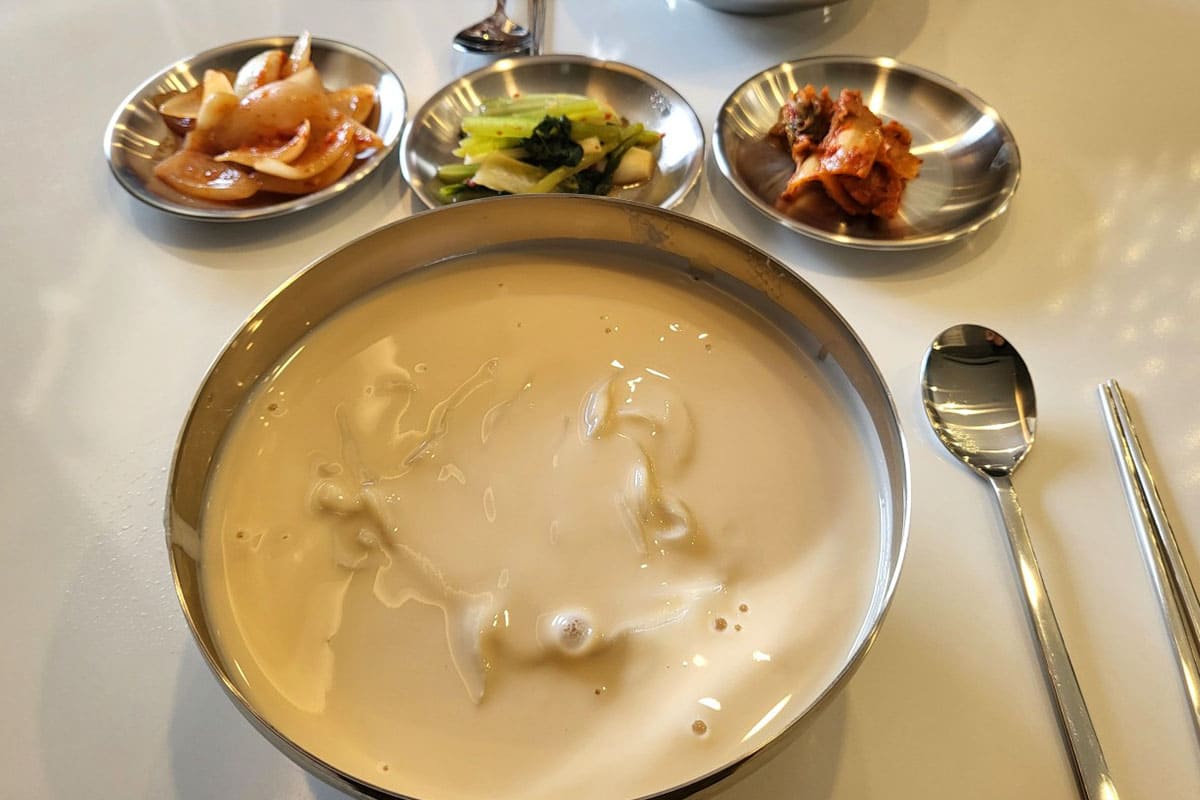 마을콩물 콩국수 