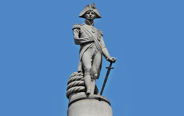 런던 트라팔가 광장의 넬슨 동상    /위키미디어
