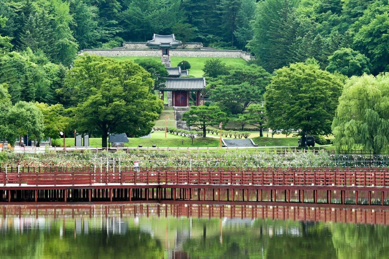 공원에서 바라본 의암사 / 사진=장수군