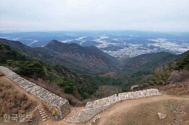 한국일보