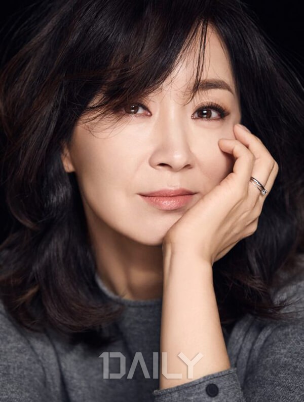 40대 나이가 믿기지 않는 여배우 1