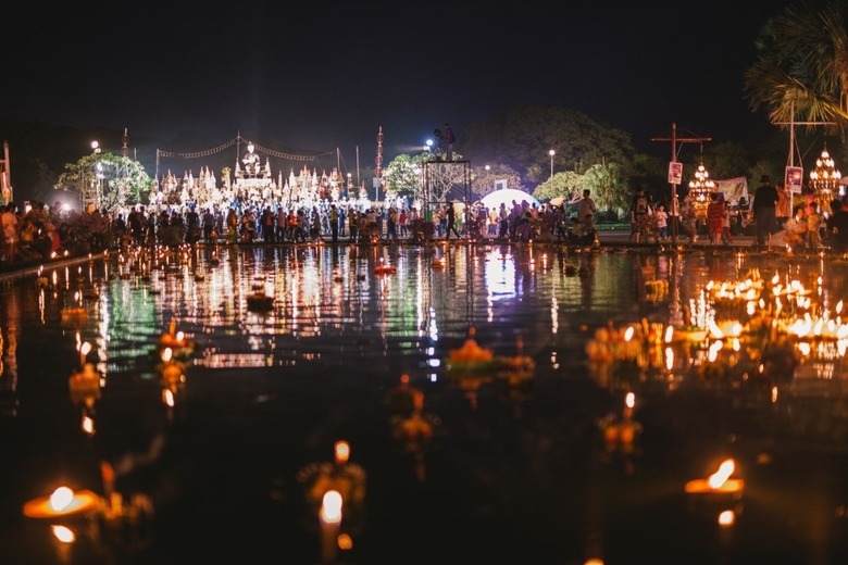 태국 러이끄라통축제/수코타이 역사공원