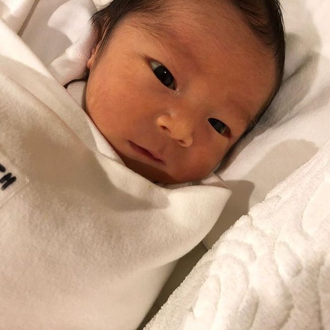 윤우현♥최진이, 부모됐다..아들 사진