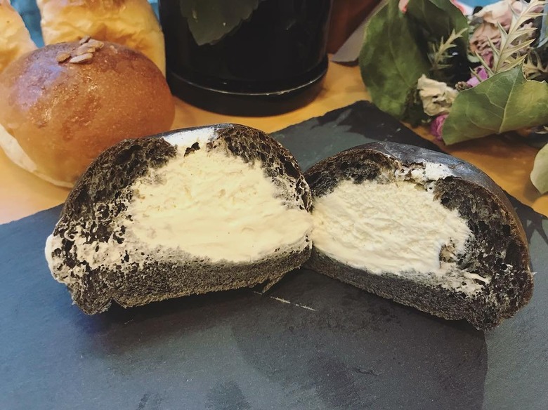 폭신하고 쫄깃한 맛의 완전체! 인생 빵집 BEST 5