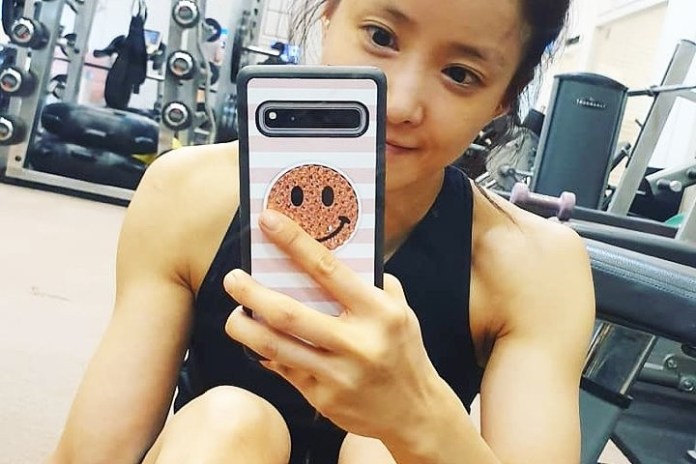 애 엄마 맞나요? 소리 절로 나오게 했던 사진 한 장