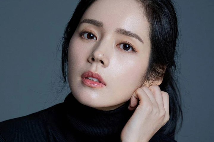 출처: BH엔터테인먼트