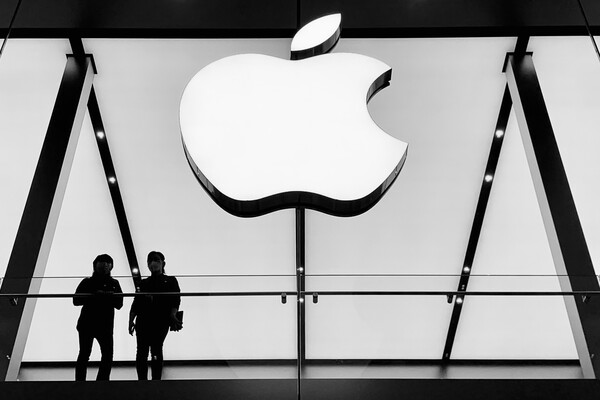 애플이라는 대제국을 형성한 팀 쿡의 애플이 앞으로 보여줄 더 넓은 생태계가 궁금해진다(사진출처: 언스플래쉬)
