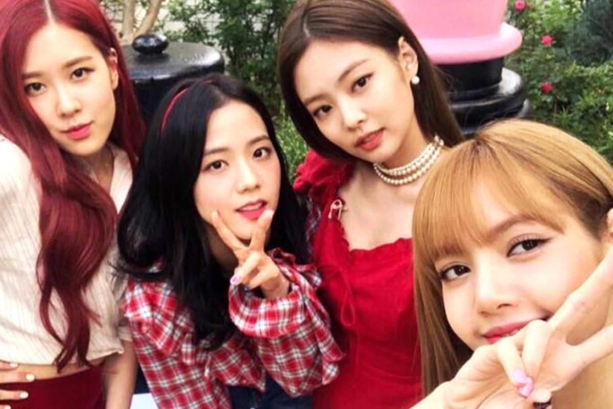 Instagram@BLACKPINKOFFICIAL