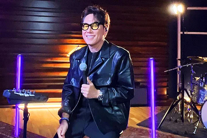 instagram@yoonjongshin