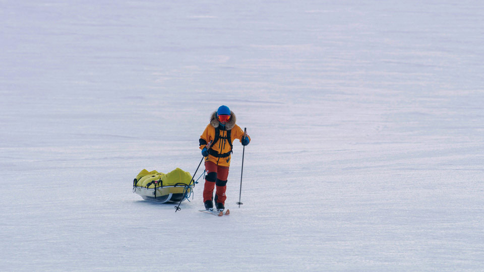 남극으로 착각할 만큼 하얀 수평선의 핀세는 많은 극지 탐험가들의 훈련 장소다. 사진 안재인 감독.