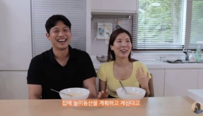 뮤지컬 배우 '함연지'와 그의 남편 '김재우'의 모습/유튜브 '햄연지 YONJIHAM' 채널