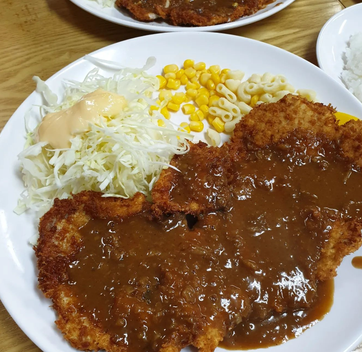 모두가 아는 추억의 그 맛! 경양식 돈까스 맛집 5곳