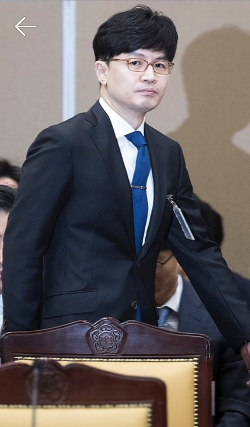 한동훈과 이정재 주말 갈비집 만남?.. 얼짱과 인싸의 과거