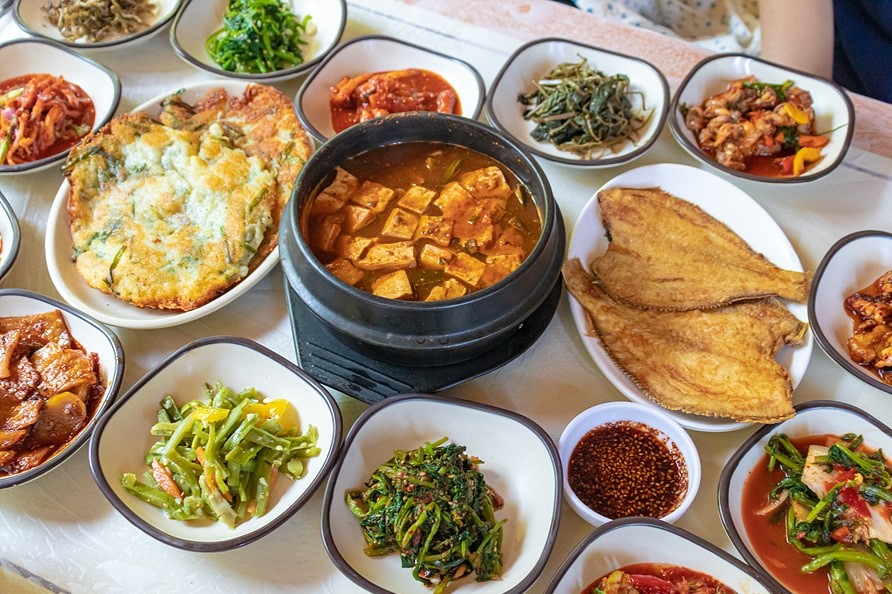 무릉일가 생선산채정식 / 사진=구석구석@트레블리더 14기 강동인