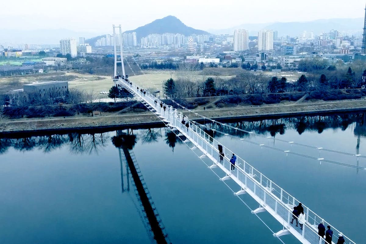 춘천사이로248