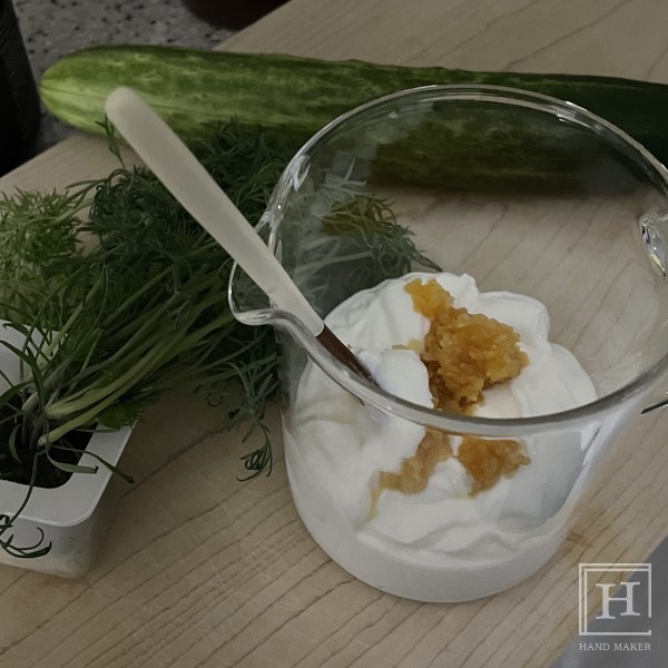 최화정·강민경도 빠진 맛... 그리스 국민 소스 ‘차지키’