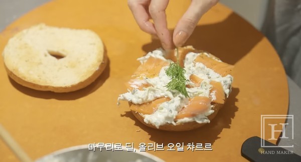 최화정·강민경도 빠진 맛... 그리스 국민 소스 ‘차지키’