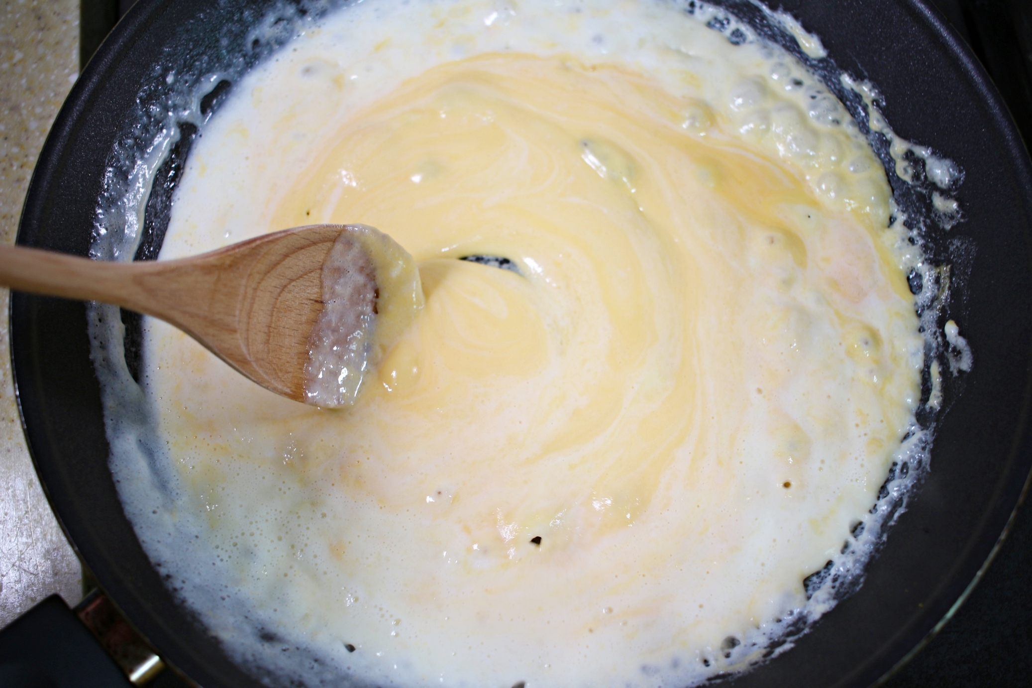 치즈에 진심인 레시피! 꾸덕한 맥앤치즈빵 만들기