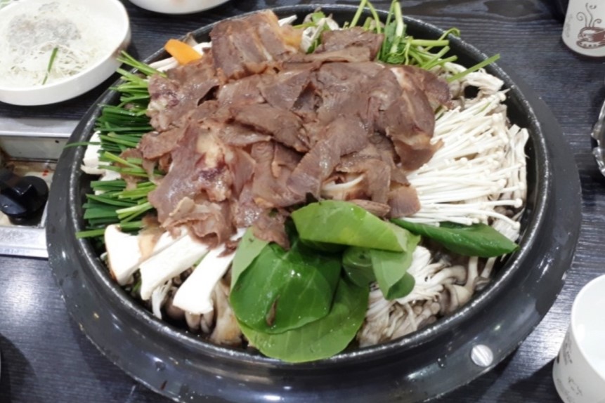 만두보다 고기가 더 많은 만두집 / 사진=한국관광공사@TourAPI