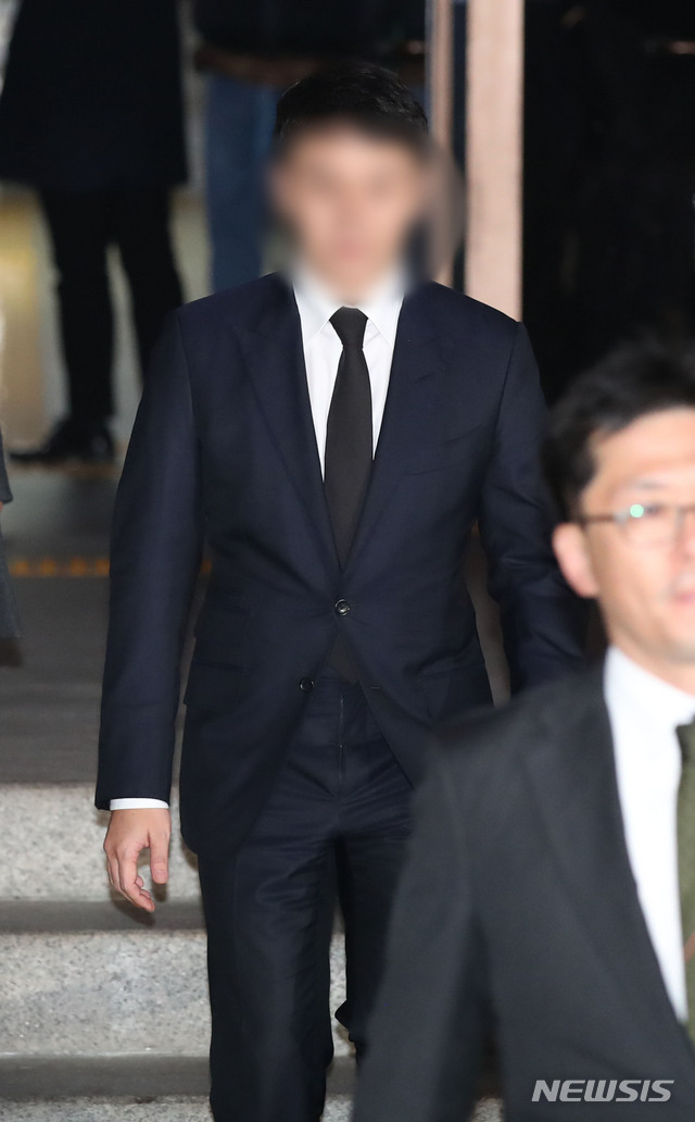 뉴시스