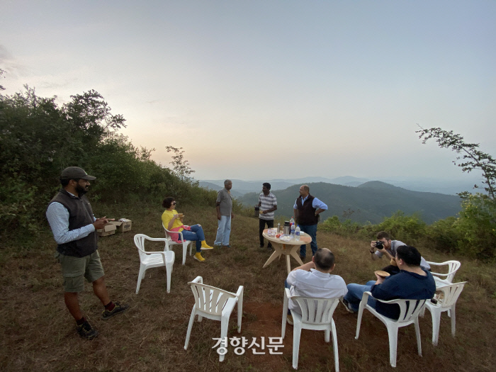 경향신문