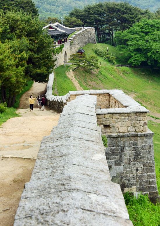 아시아경제