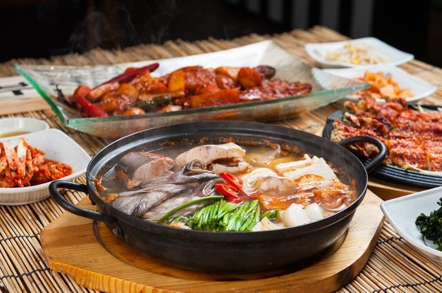 한국일보