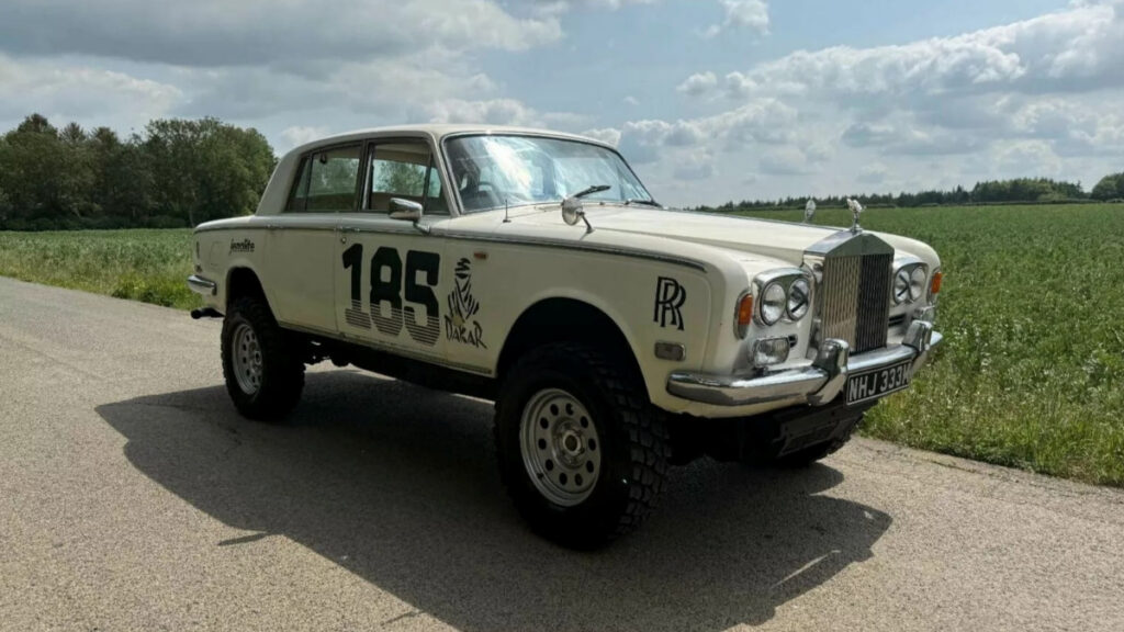 Rolls-Royce pickup truck (3)