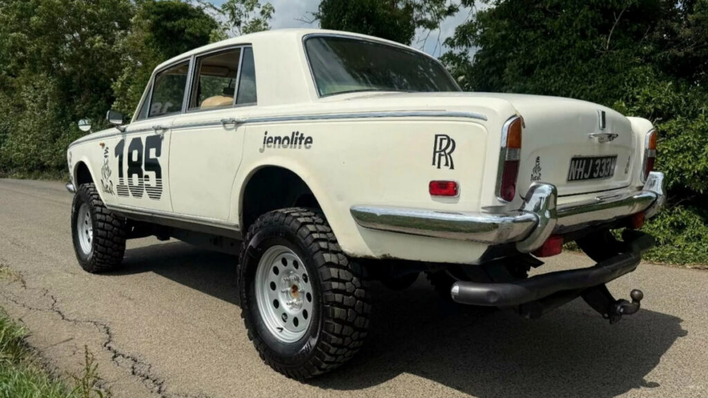 Rolls-Royce pickup truck (5)