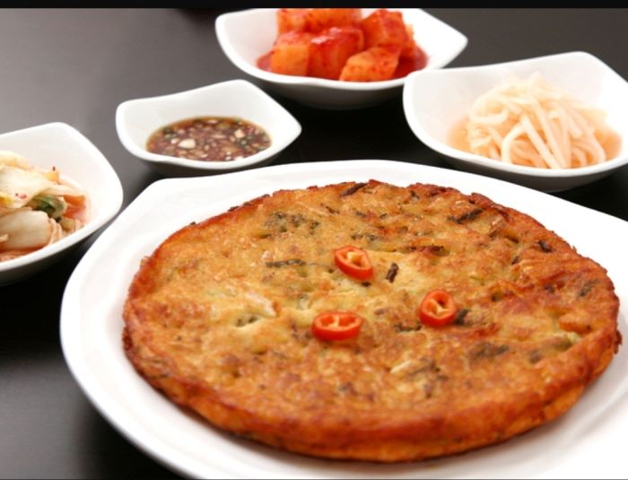 직접 갈아만든 녹두전 / 사진=한국관광공사@TourAPI