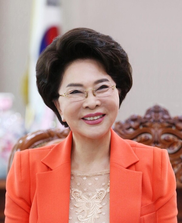 이길여 총장의 동안비결은 무엇일까 / 연합뉴스 