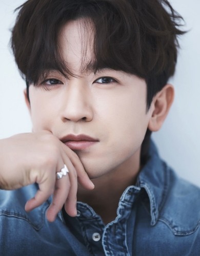 신화 이민우 결혼…"오랜 인연과 한 가족 되기로"[연합뉴스]