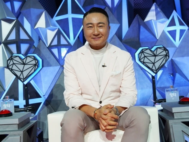 텐아시아