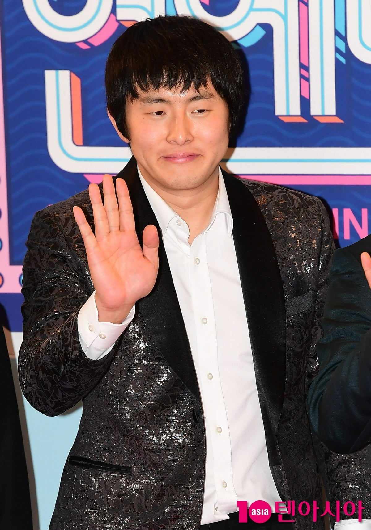텐아시아