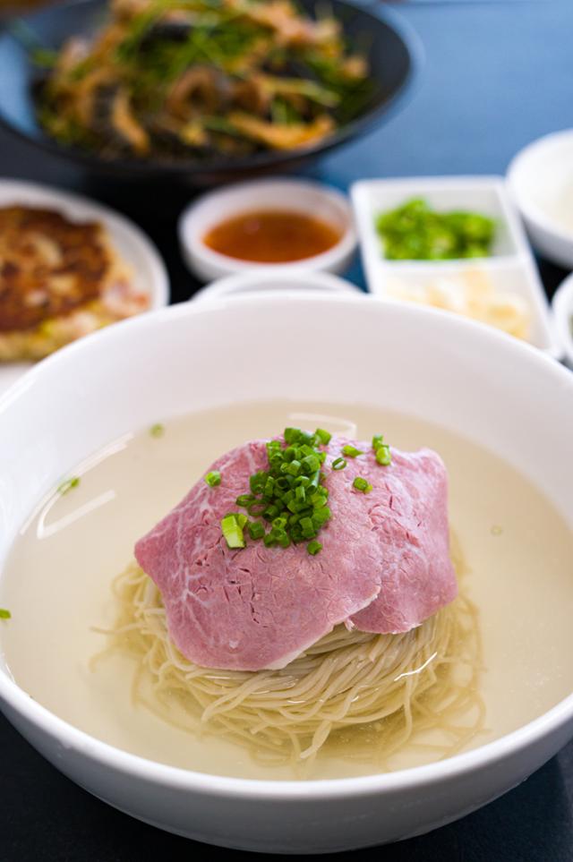 한국일보