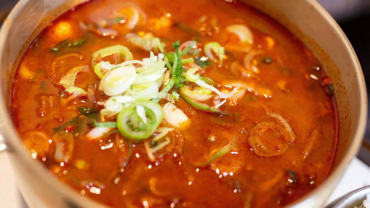 육개장 자료 사진. / Minsha-shutterstock.com
