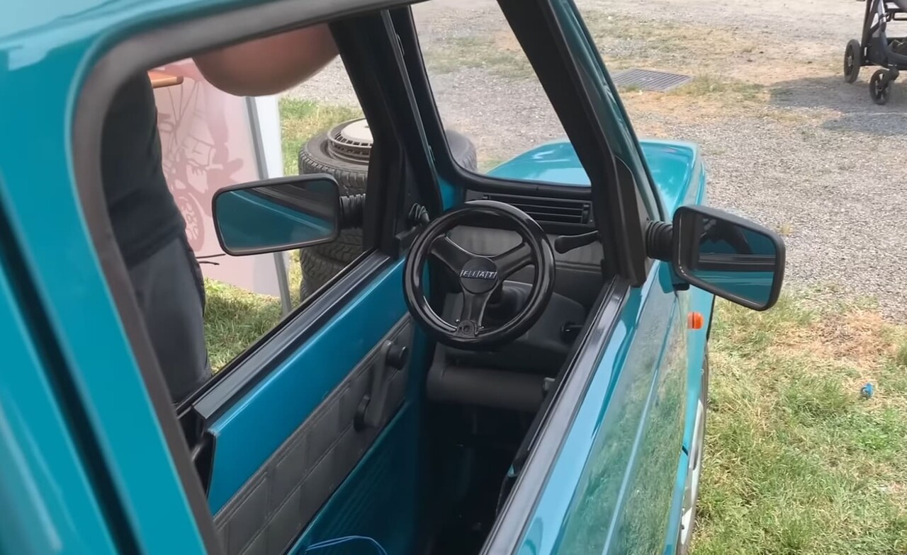 YouTube 'Tutti Pazzi Per Marazzi'