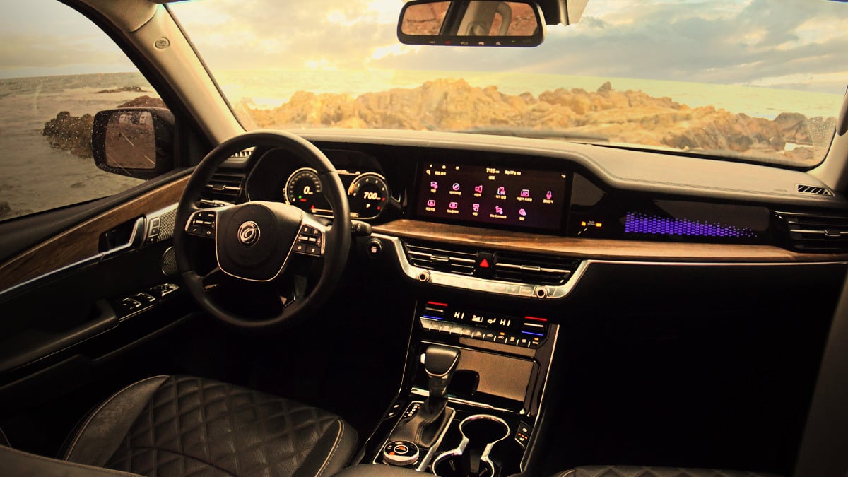 기아 모하비 실내 운전석