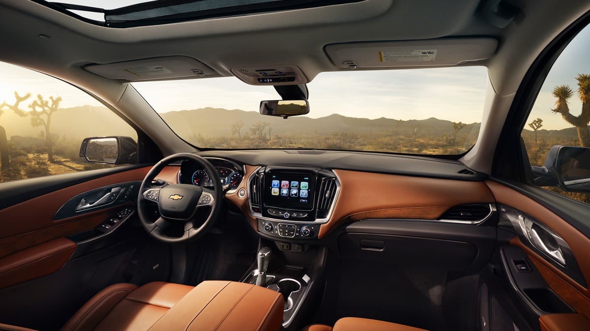 쉐보레 트래버스 실내 운전석