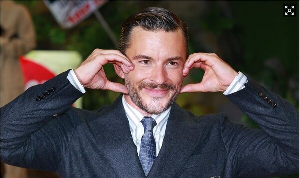 지난 7월 방한한 배우 조너선 베일리 / 연합